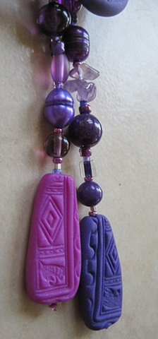 TEXTURED LARIAT TIPS