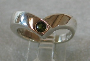STERLING RING WITH GREEN TOURMALINE