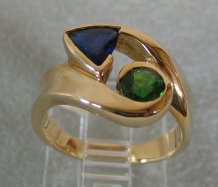 SAPPHIRE & CHROME TOURMALINE IN 14K RING VIEW 2