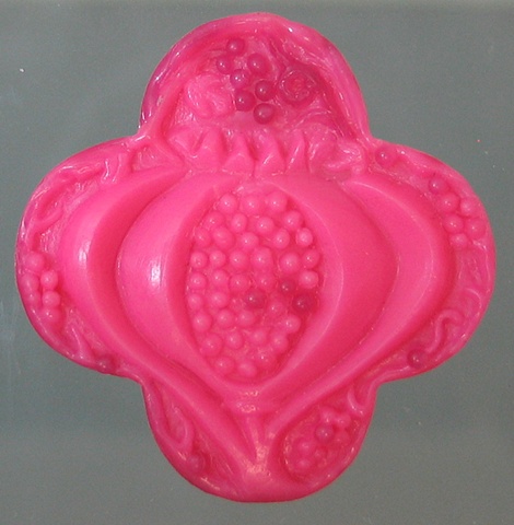 WAX MODEL OF POMEGRANATE QUATREFOIL PENDANT