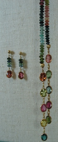TOURMALINE LARIAT SET CLOSE UP