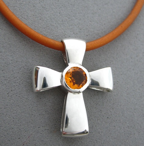 sterling silver ribbon cross with faceted citrine