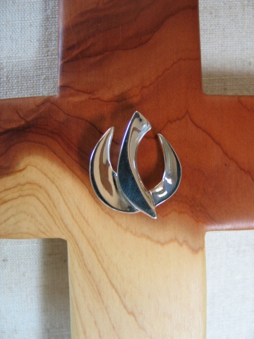 sterling dove on cedar cross
