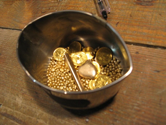 GOLD TO BE MELTED