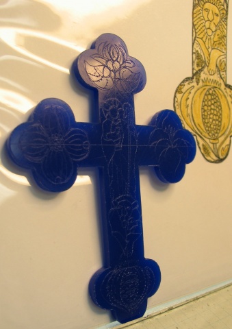 COMPLETE DESIGN SCRIBED ON WAX CROSS