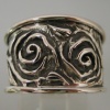 Double Rose Band