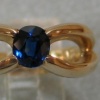 SAPPHIRE IN 14K RING TOP VIEW