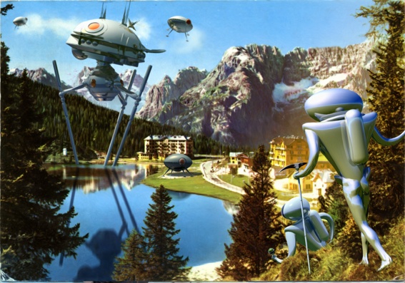 Aliens Trekking