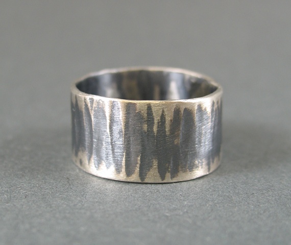 Textured and Oxidized Band