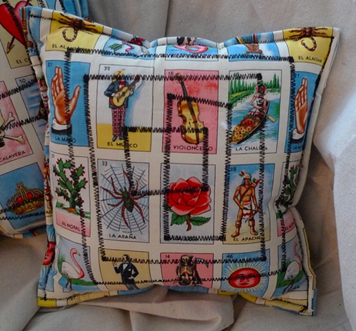 (Time Travel Pillows) Tarot/Black, Small