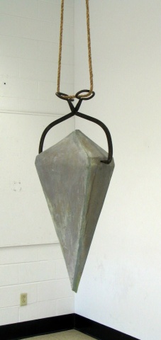 Hanger - Ice Tong