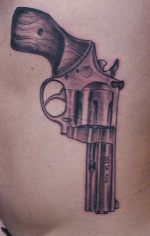 Gun