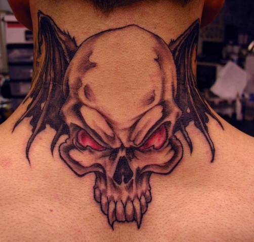 skull on neck