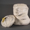 WHITE TRASH BAG CAN (DETAIL)