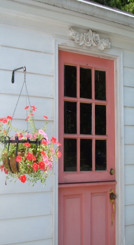 Welcome to Rose'neath, Elizabeth's studio