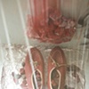 dell's red shoes