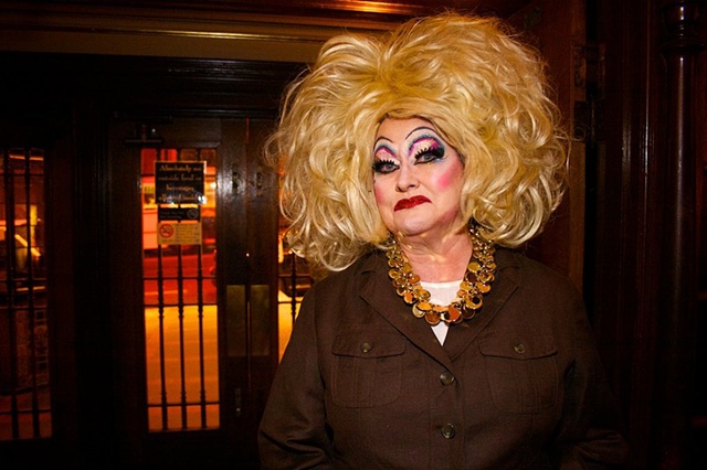 Mrs. Christ (faux queen)