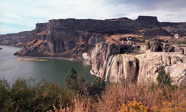 Shoshone Falls