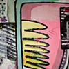 Chains and screens with pink - Detail