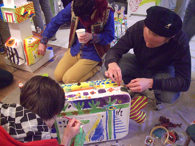 Ready: A 3-D Coloring Book