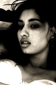 Close Up.