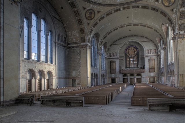urban decay photography urbex beautiful deconstruction church philly philadelphia 