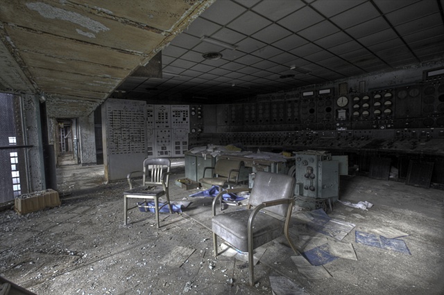 urban decay photography urbex beautiful transformers power plant philadelphia